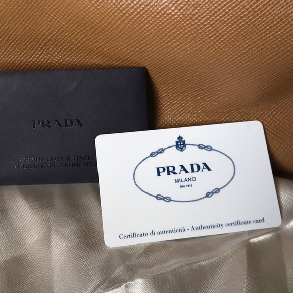 Prada medium Galleria Caramel handbag - Picture 7 of 10